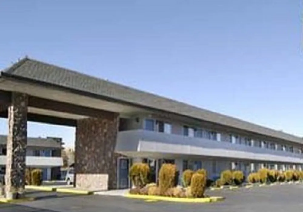 University Inn Reno: 2 star Hotel with a Minimum Price 45US$| UPDATED ...